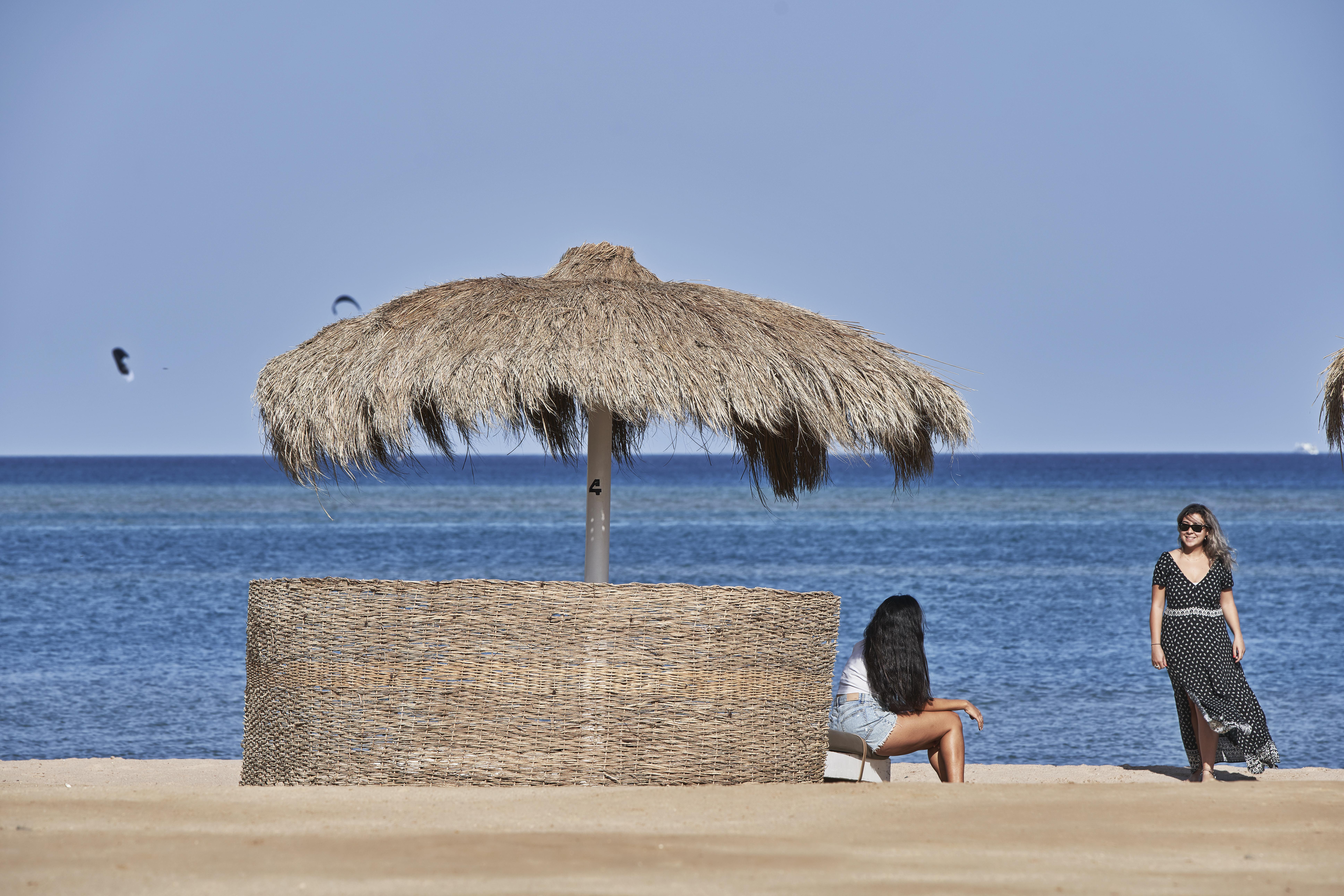Captain'S Inn Hotel Hurghada Exteriör bild