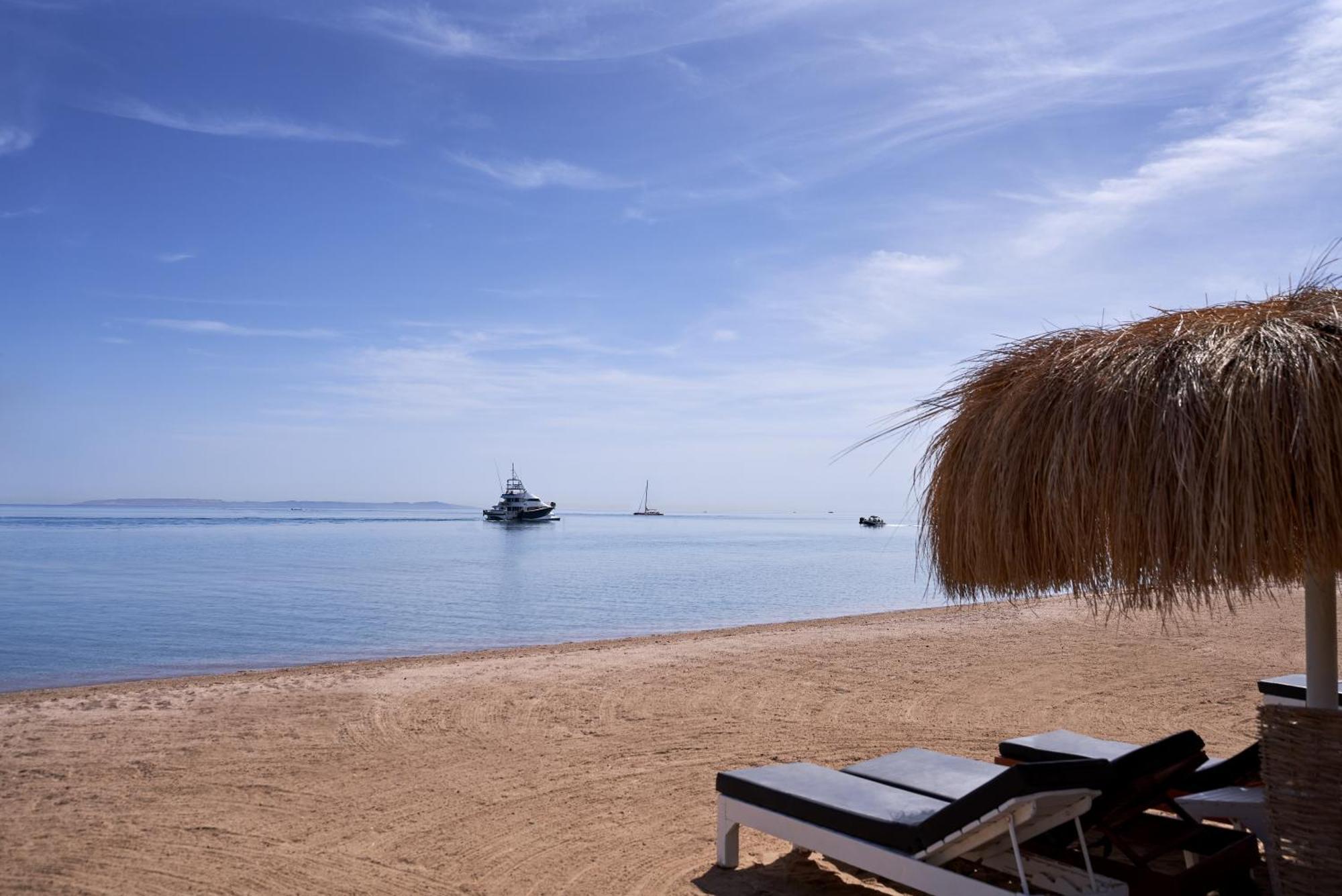 Captain'S Inn Hotel Hurghada Exteriör bild